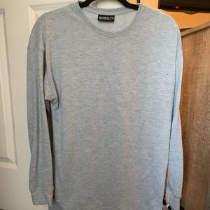 Gray Pull Over